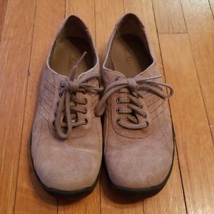 Clark's suede shoes sneakers 6.5 or 7